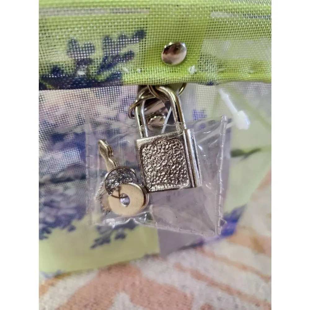 2000 Holly Holderman For Lakehouse Gift Box with Lock #A48